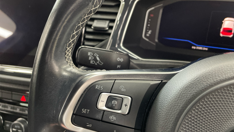 Volkswagen T-Roc 1.6 TDI R-Line 5dr Diesel Hatchback